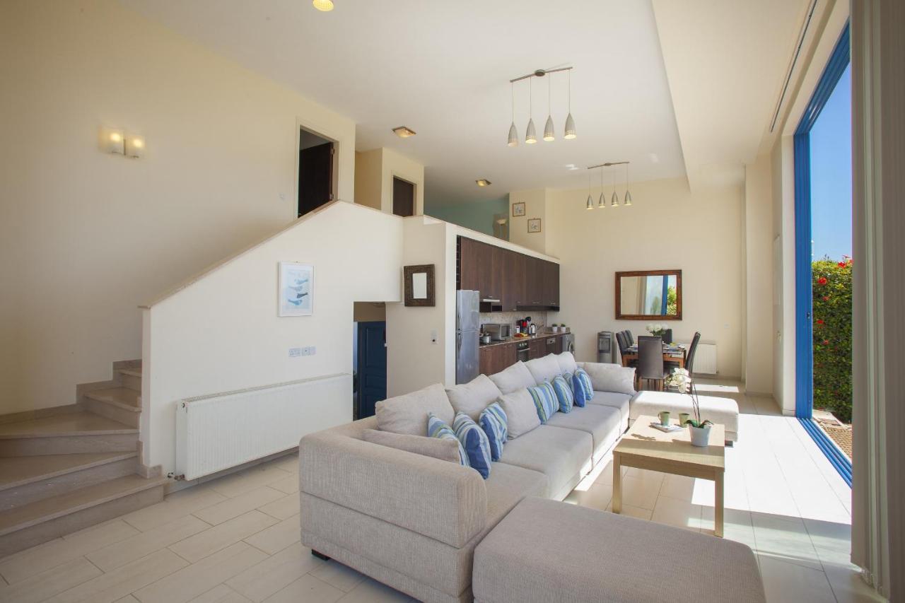 Protaras Seafront Villa Infinte Aretousa Exterior photo