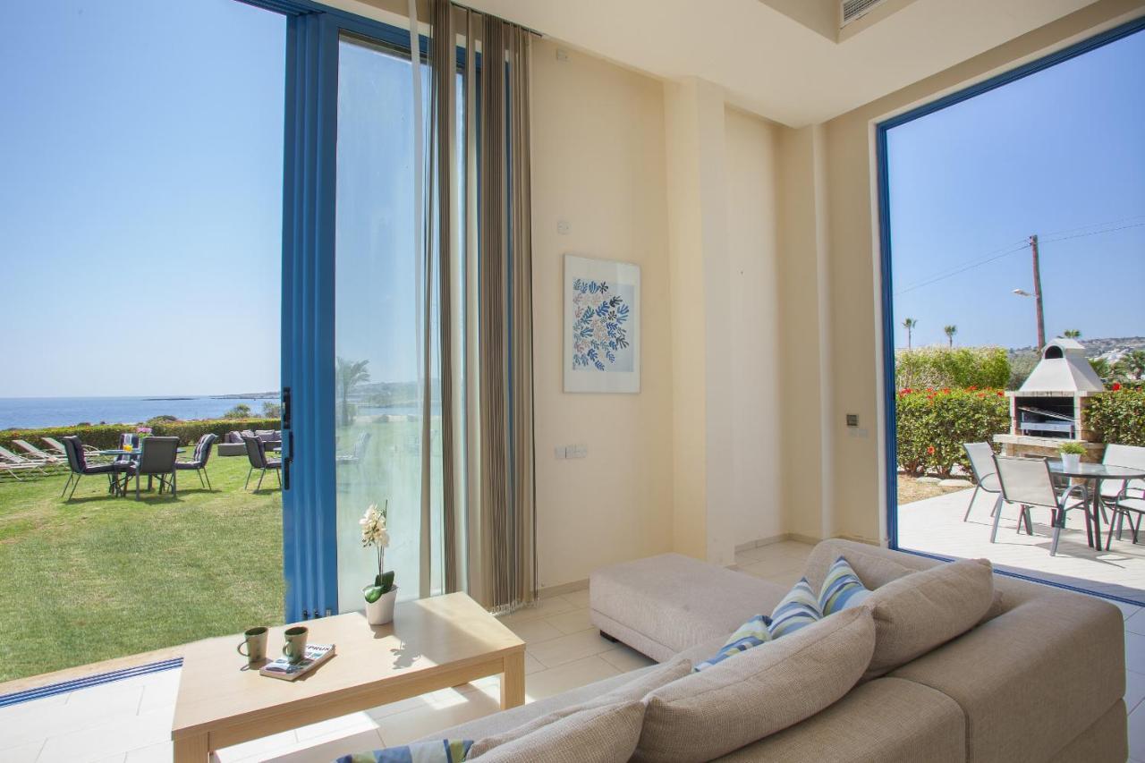 Protaras Seafront Villa Infinte Aretousa Exterior photo