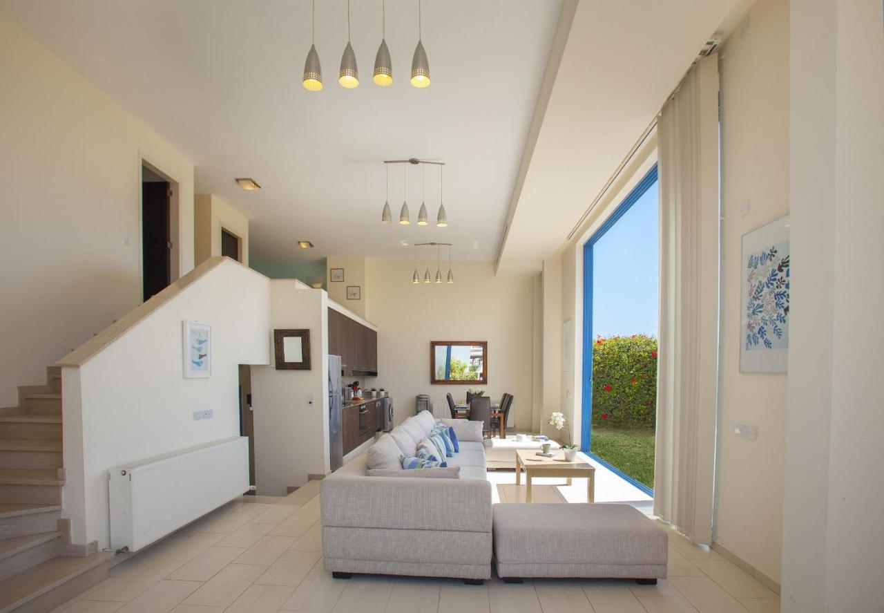 Protaras Seafront Villa Infinte Aretousa Exterior photo