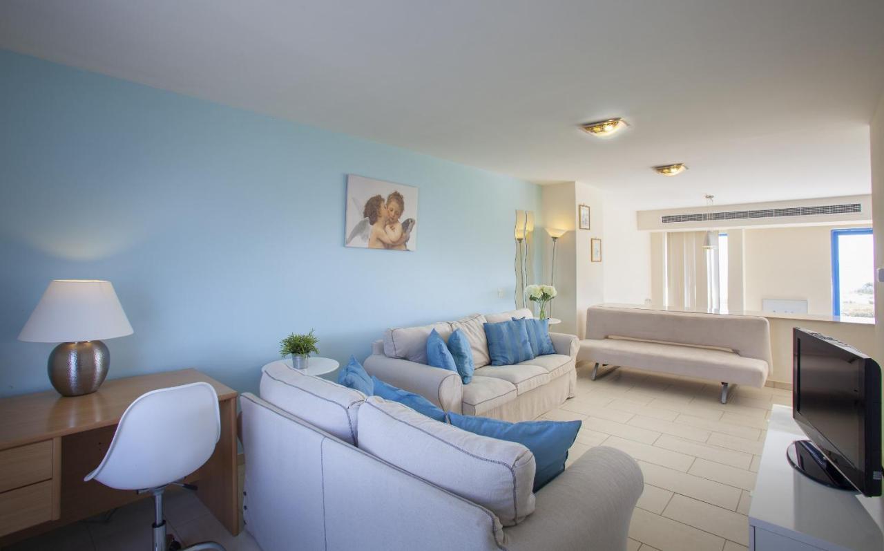 Protaras Seafront Villa Infinte Aretousa Exterior photo