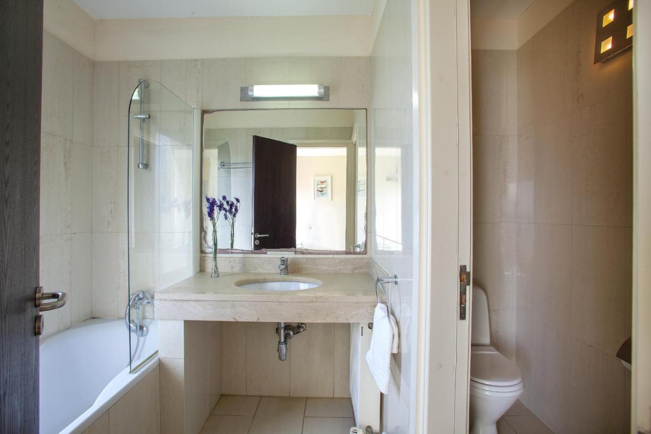 Protaras Seafront Villa Infinte Aretousa Exterior photo