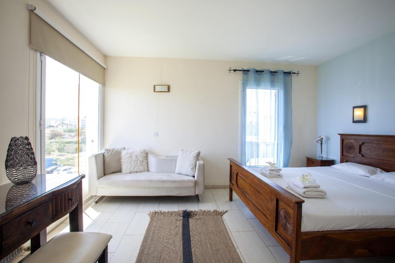 Protaras Seafront Villa Infinte Aretousa Exterior photo