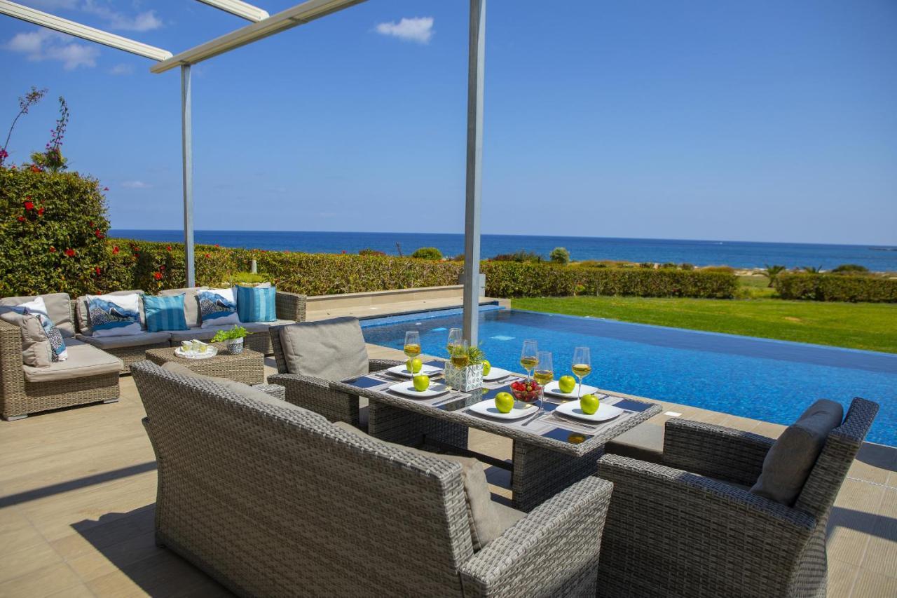 Protaras Seafront Villa Infinte Aretousa Exterior photo