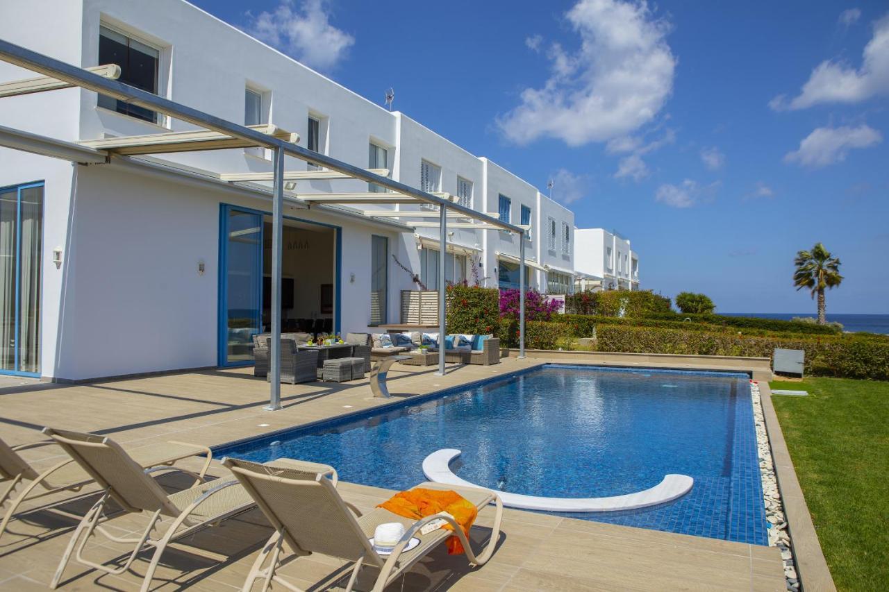 Protaras Seafront Villa Infinte Aretousa Exterior photo