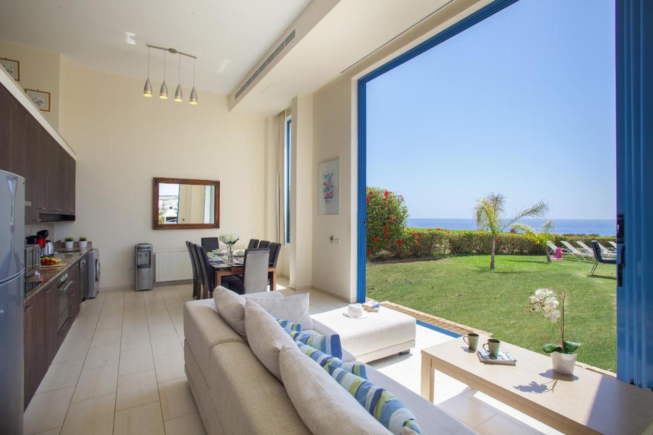 Protaras Seafront Villa Infinte Aretousa Exterior photo